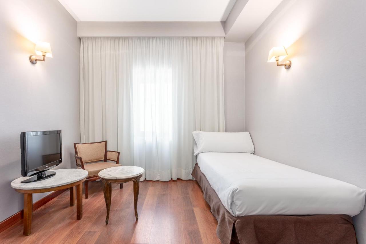 Crisol Regio Hotel Santa Marta de Tormes Kültér fotó